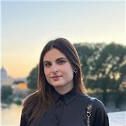 Italienisch als Muttersprache bietet Unterricht an